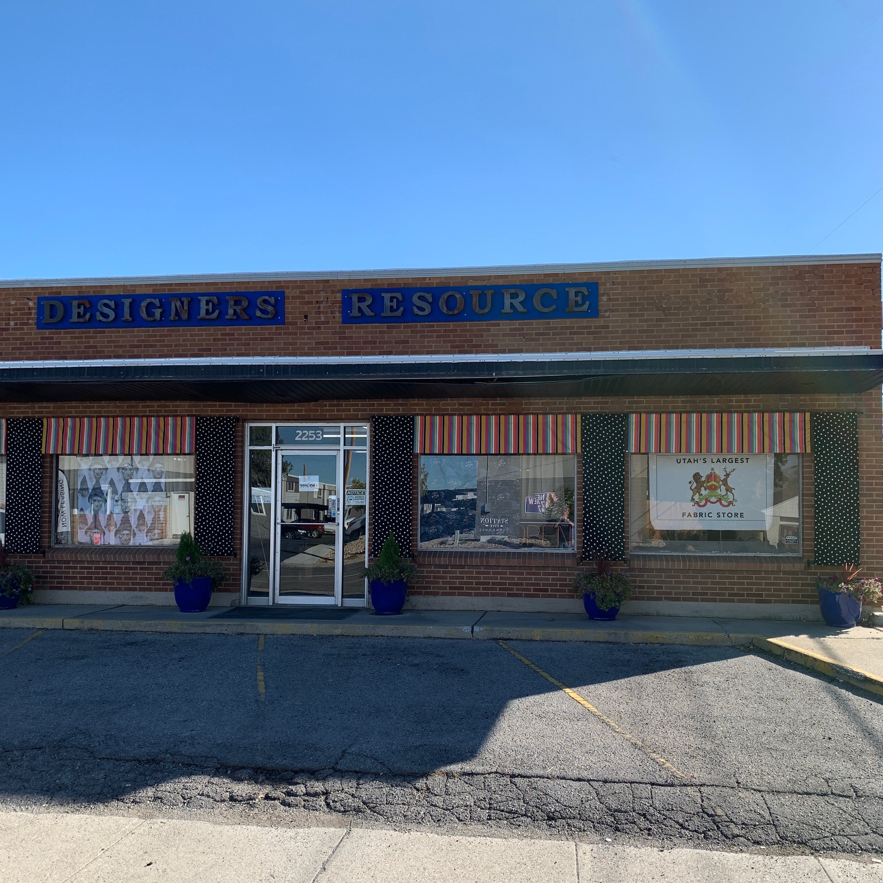 Discover Gerard Butler'S Partner'S Exclusive Revelations: Their Life Unveiled! - 67jehad